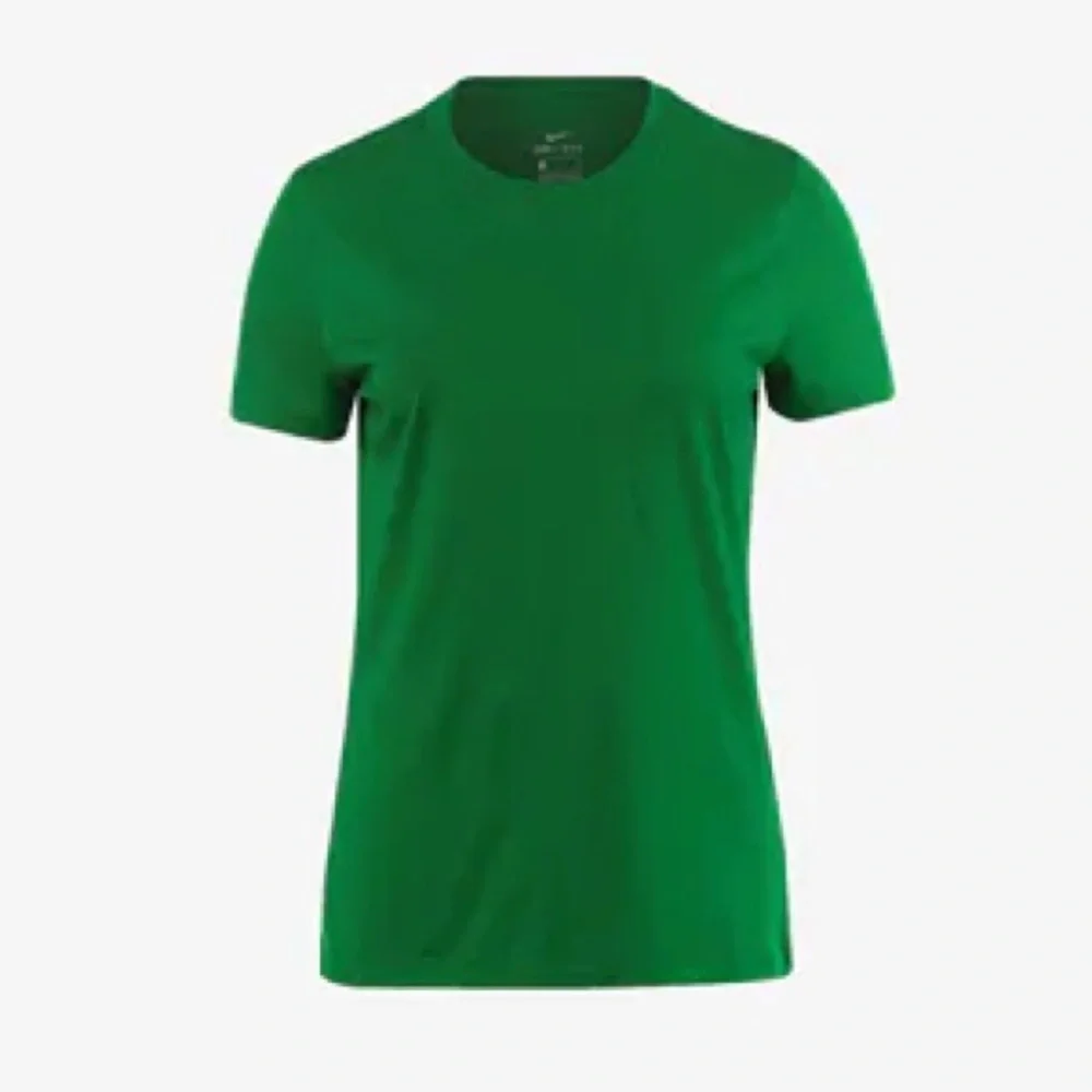 The Nike tee green size medium